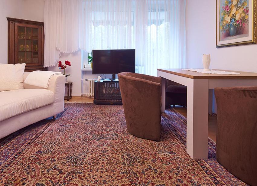 Komfort Ferienwohnung Bad Pyrmont Naehe Kurpark Exteriör bild